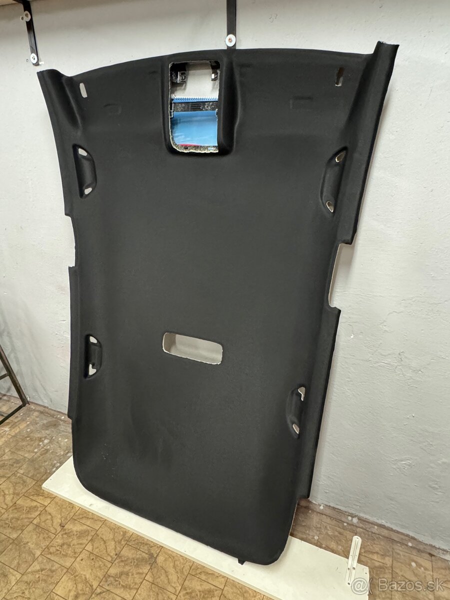 Golf 5 stropnica - 2