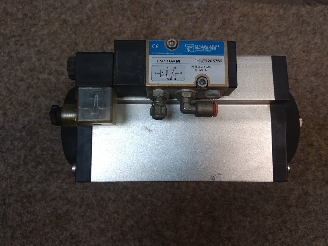 Piest s rotaciou 90 stupňov - 2