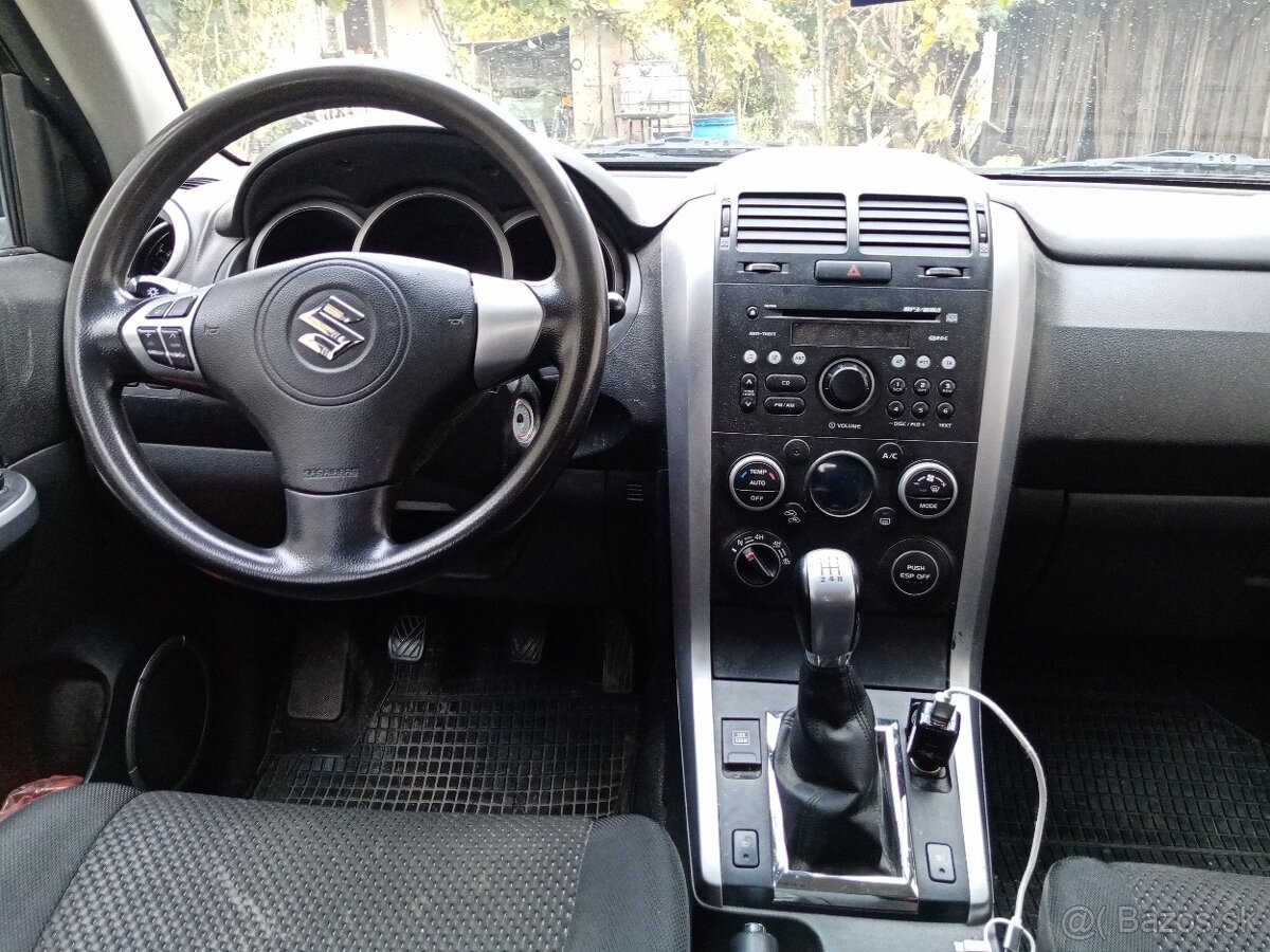 Suzuki Grand Vitara - 2