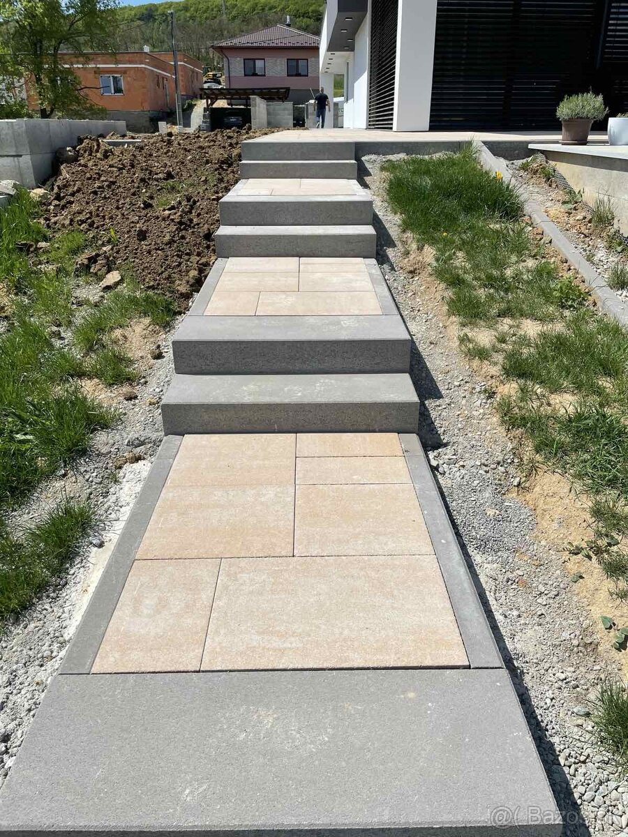 Zamkova dlazba výkopové práce - 2