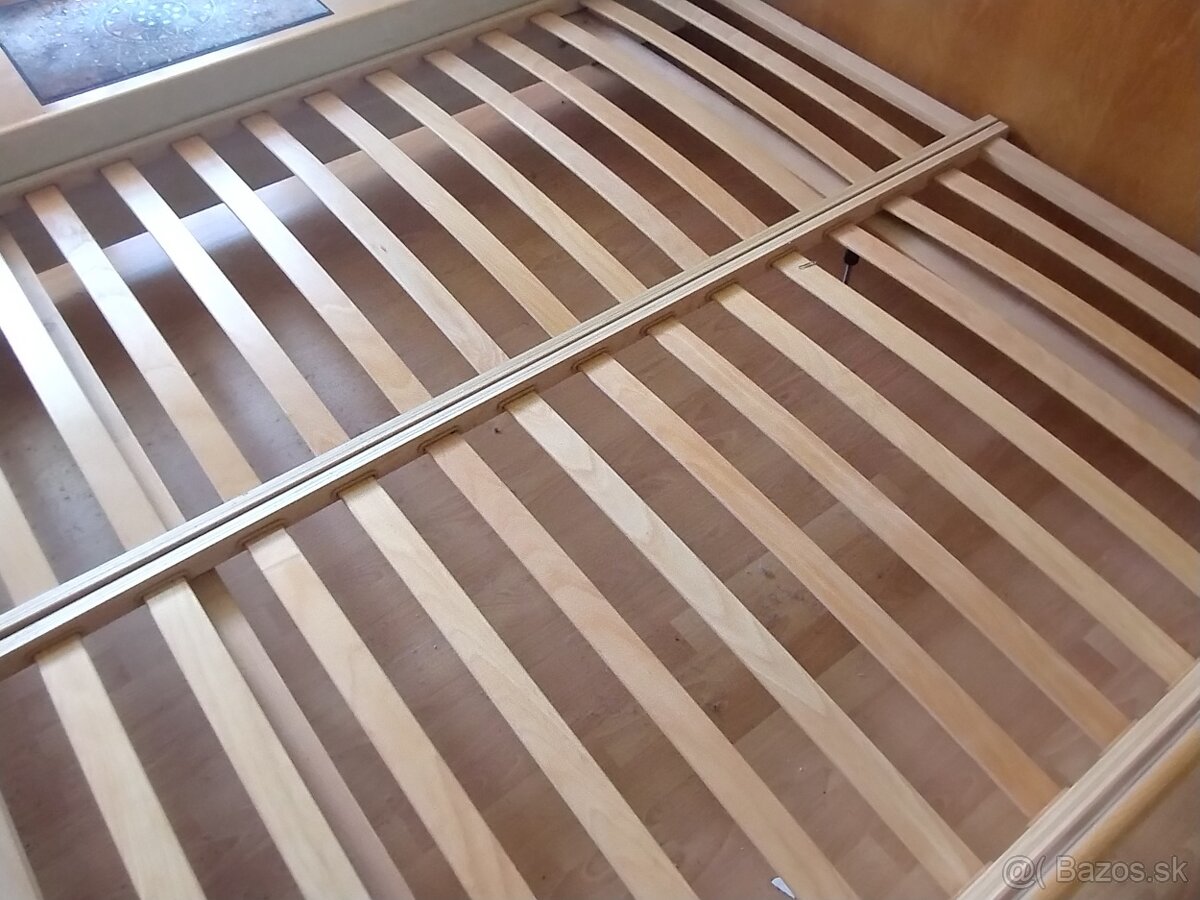 Posteľ manželská - 2