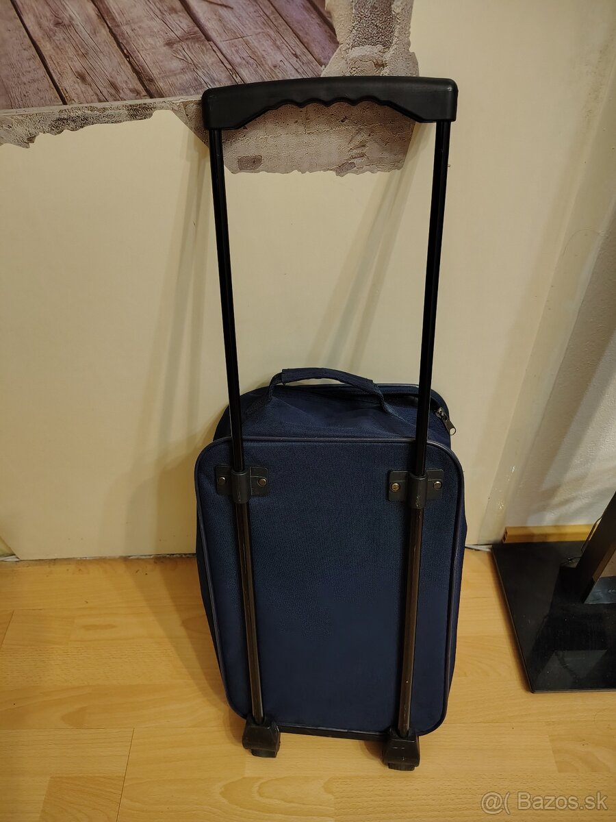 Kufor malý cestovný - 2