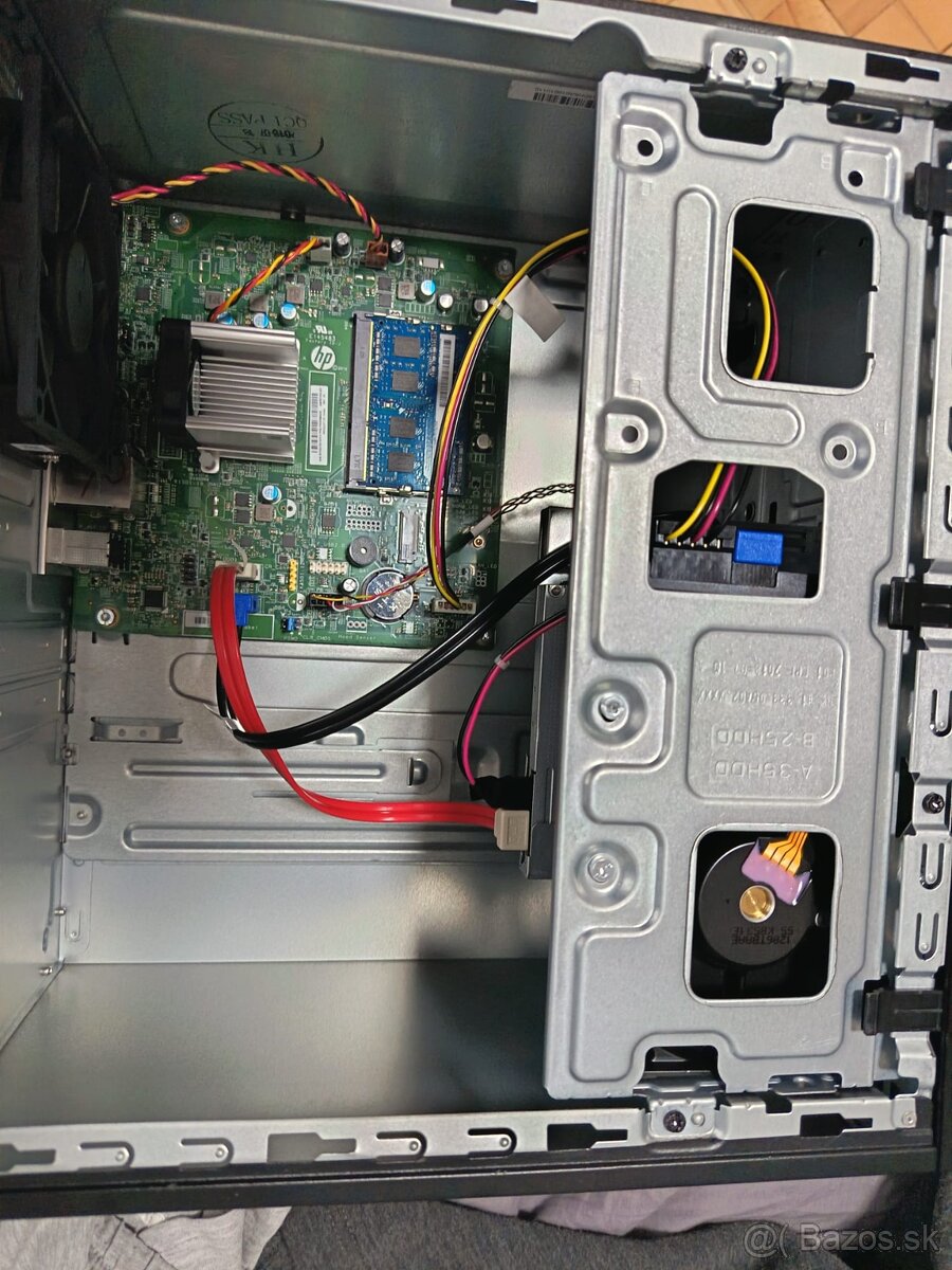 HP stolovi počitač-Senec - 2