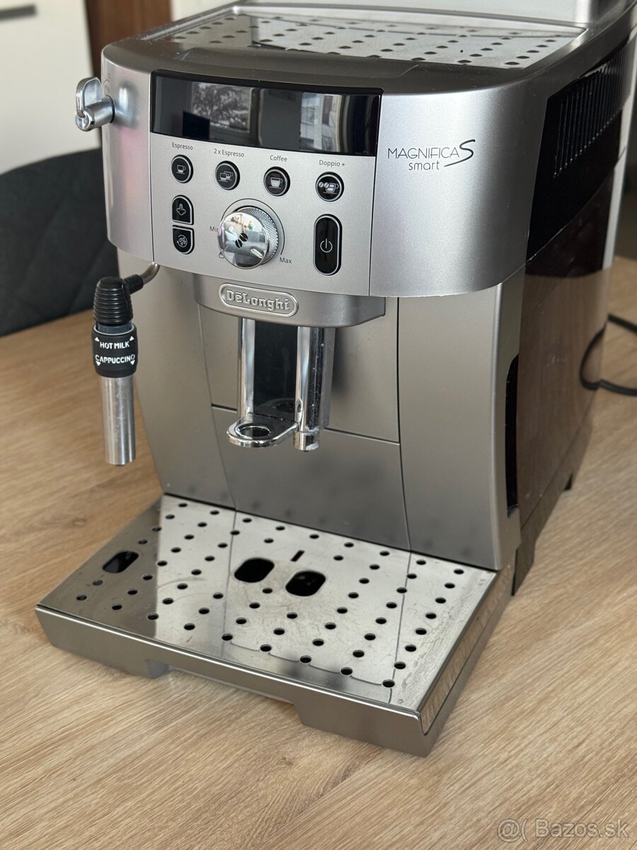 De’Longhi Magnifica S Smart, - 2