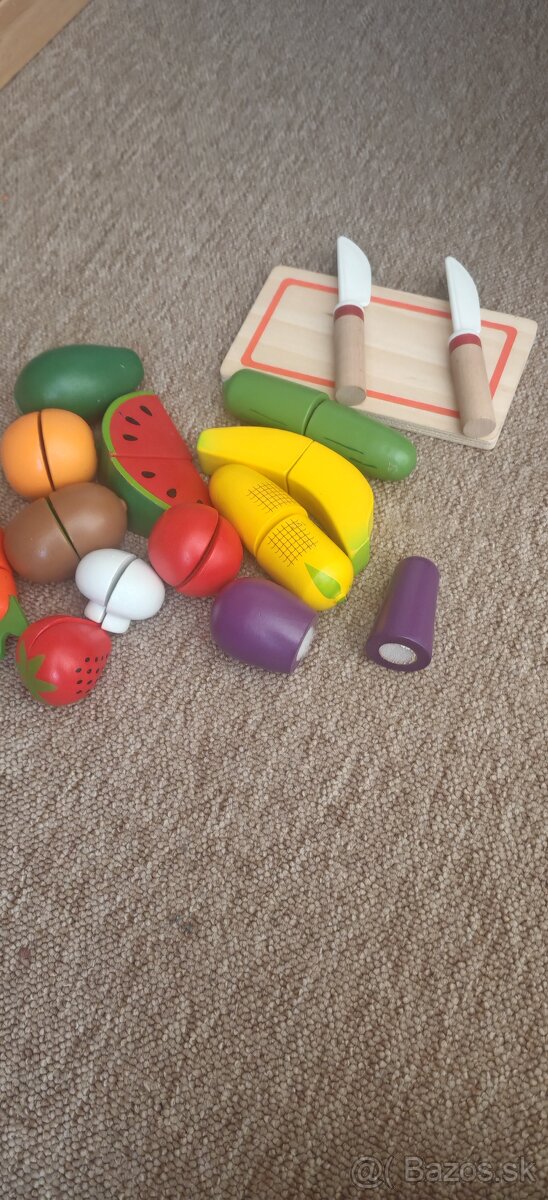 Montessori zelovoc - 2