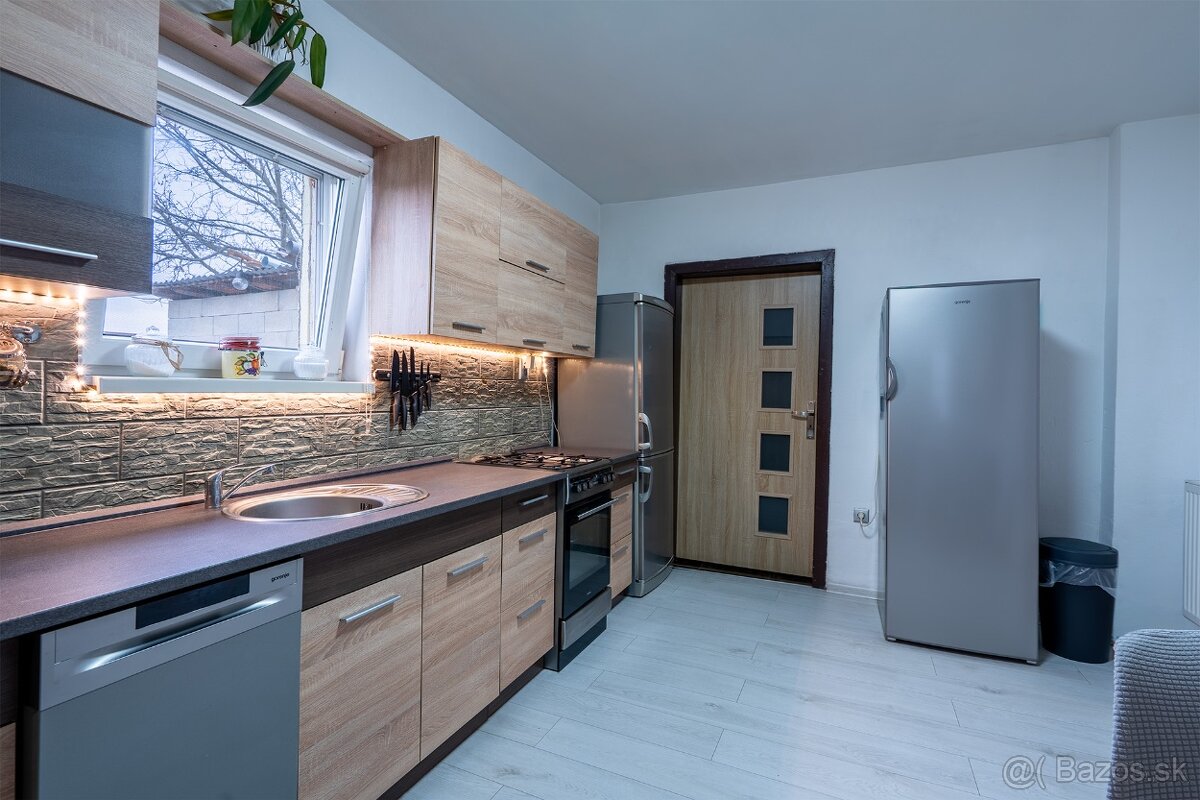 Exkluzívne Vám ponúkame na predaj rodinný v obci Závod - 2