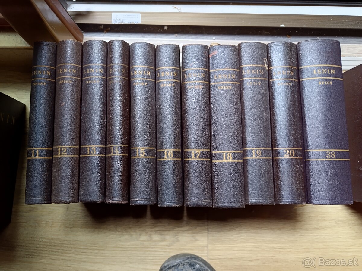 Predám knihy ,Lenin1,2,3 sú predane,Marx - 2