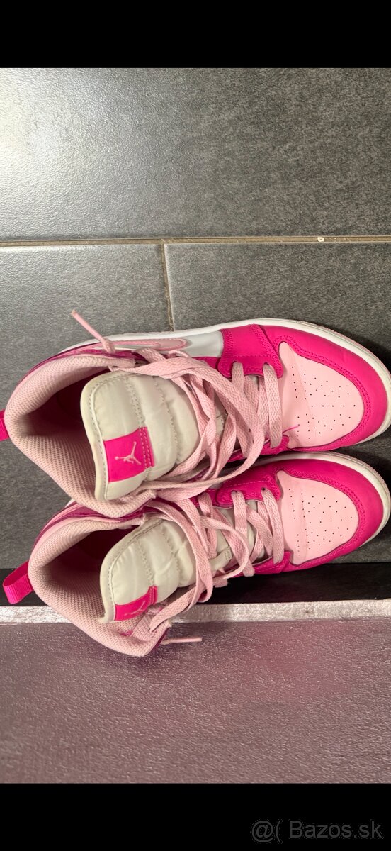 Tenisky Nike air Jordan - 2