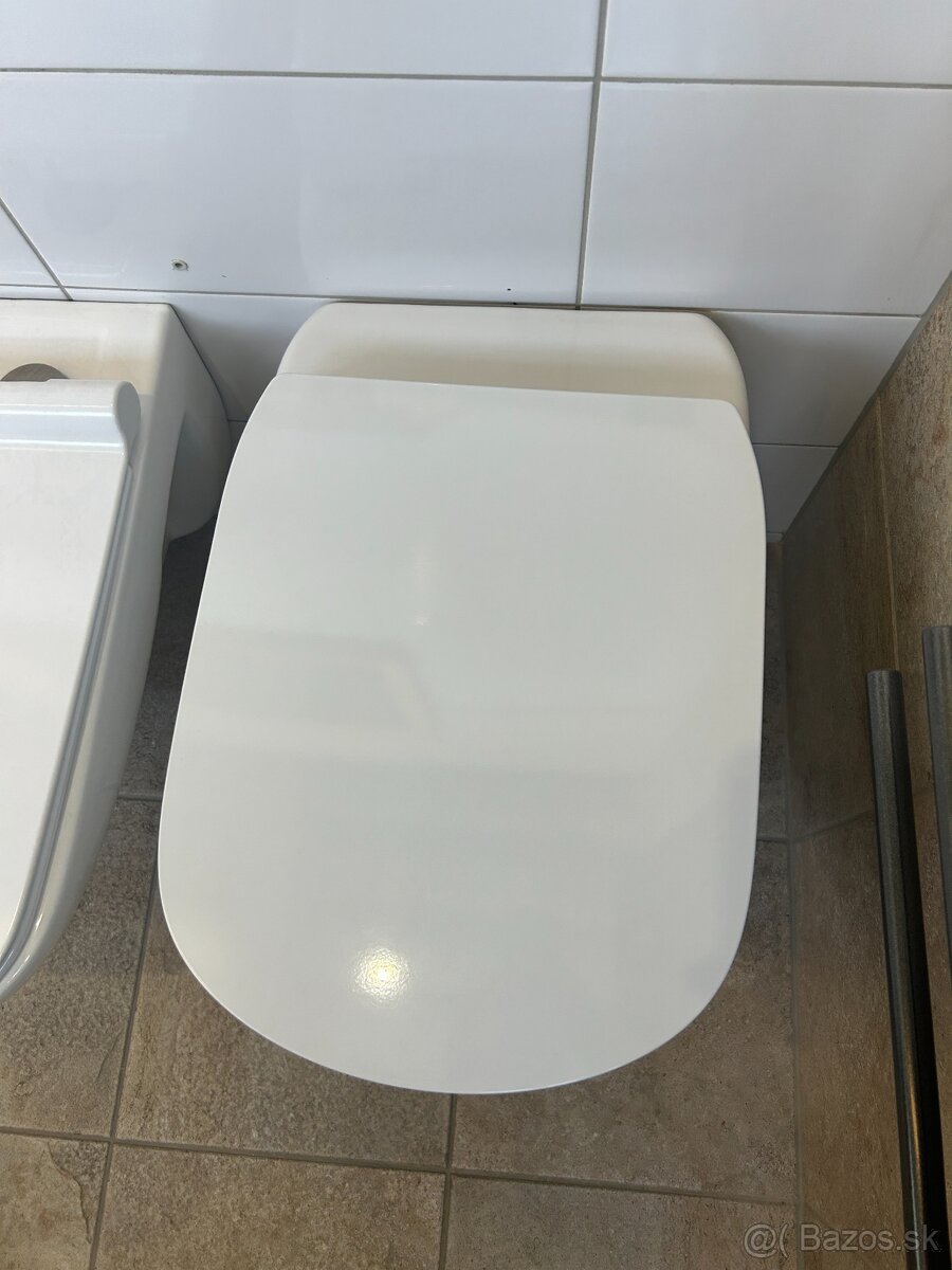 Závesné wc Ideal Standard - 2
