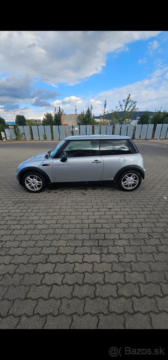Mini cooper 1.6 benzín 66kw (90ps) - 2