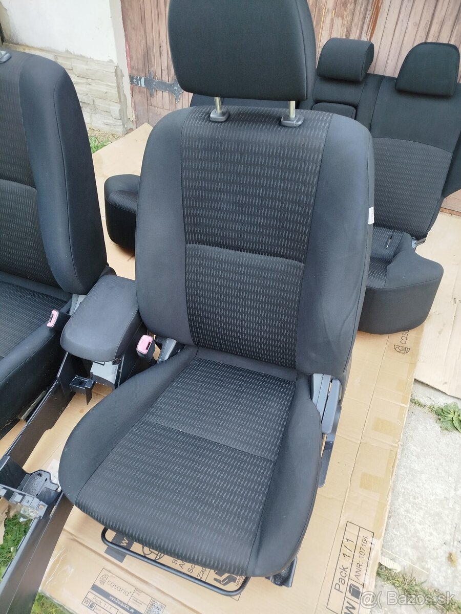 Mitsubishi lancer 2011 Sedadlo Sedan - 2