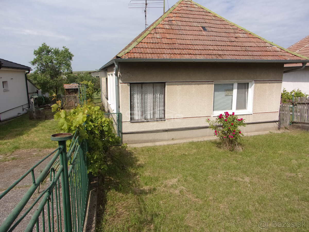 Exkluzívne na predaj vidiecky dom, pôvodný stav, pozemok  21 - 2