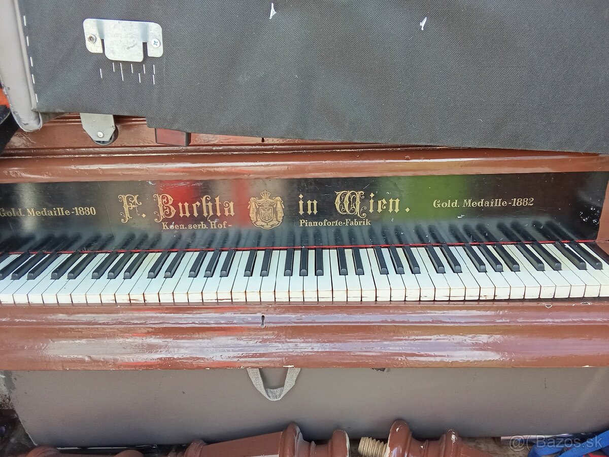Klavír - 2