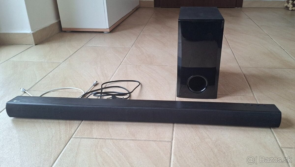 Predám SoundBar LG LAS350B - 2