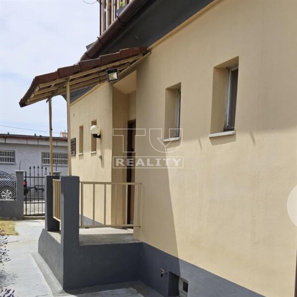 Na predaj:Rodinný dom s potenciálom v obľúbenej časti... - 2