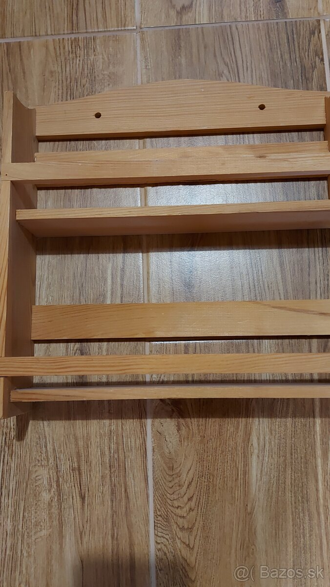 Drevená polička - 2