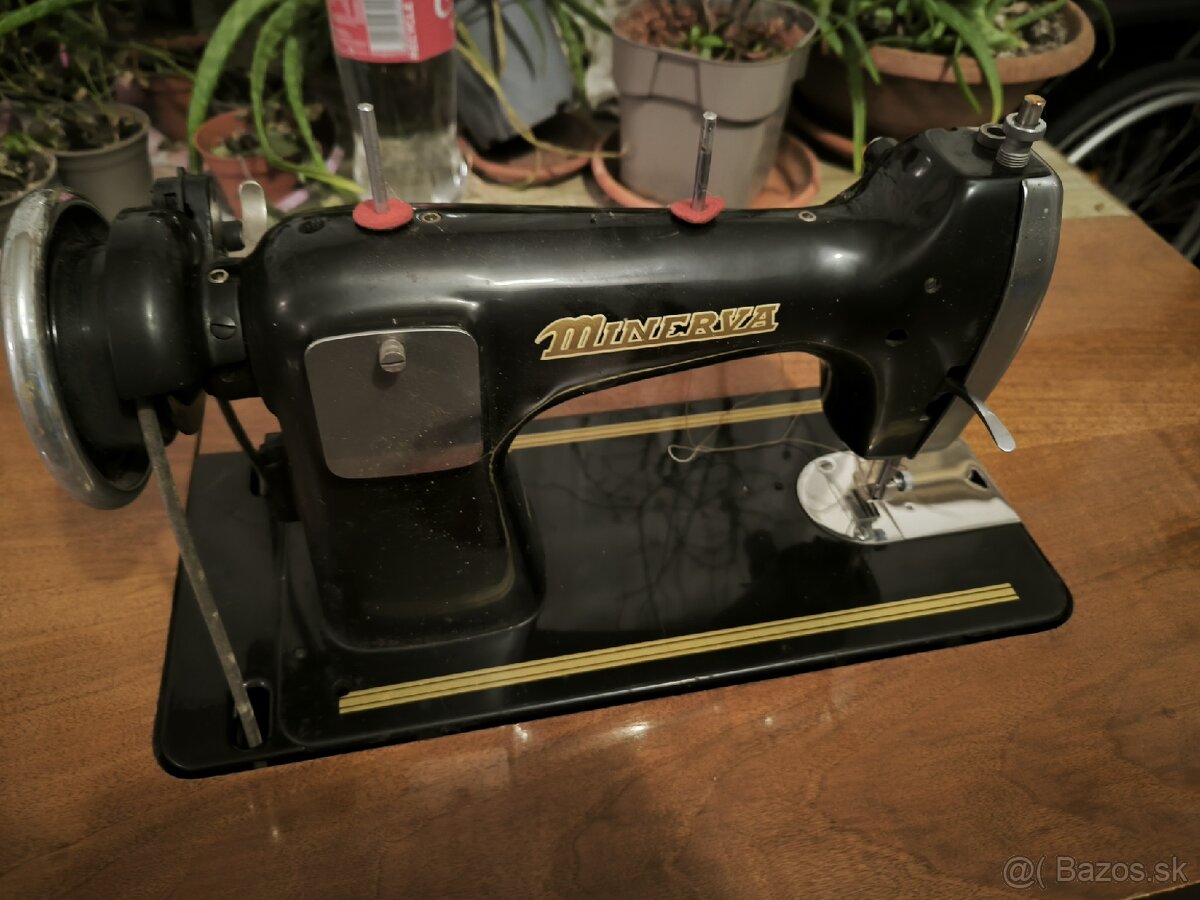 Predám šijací stroj - 2