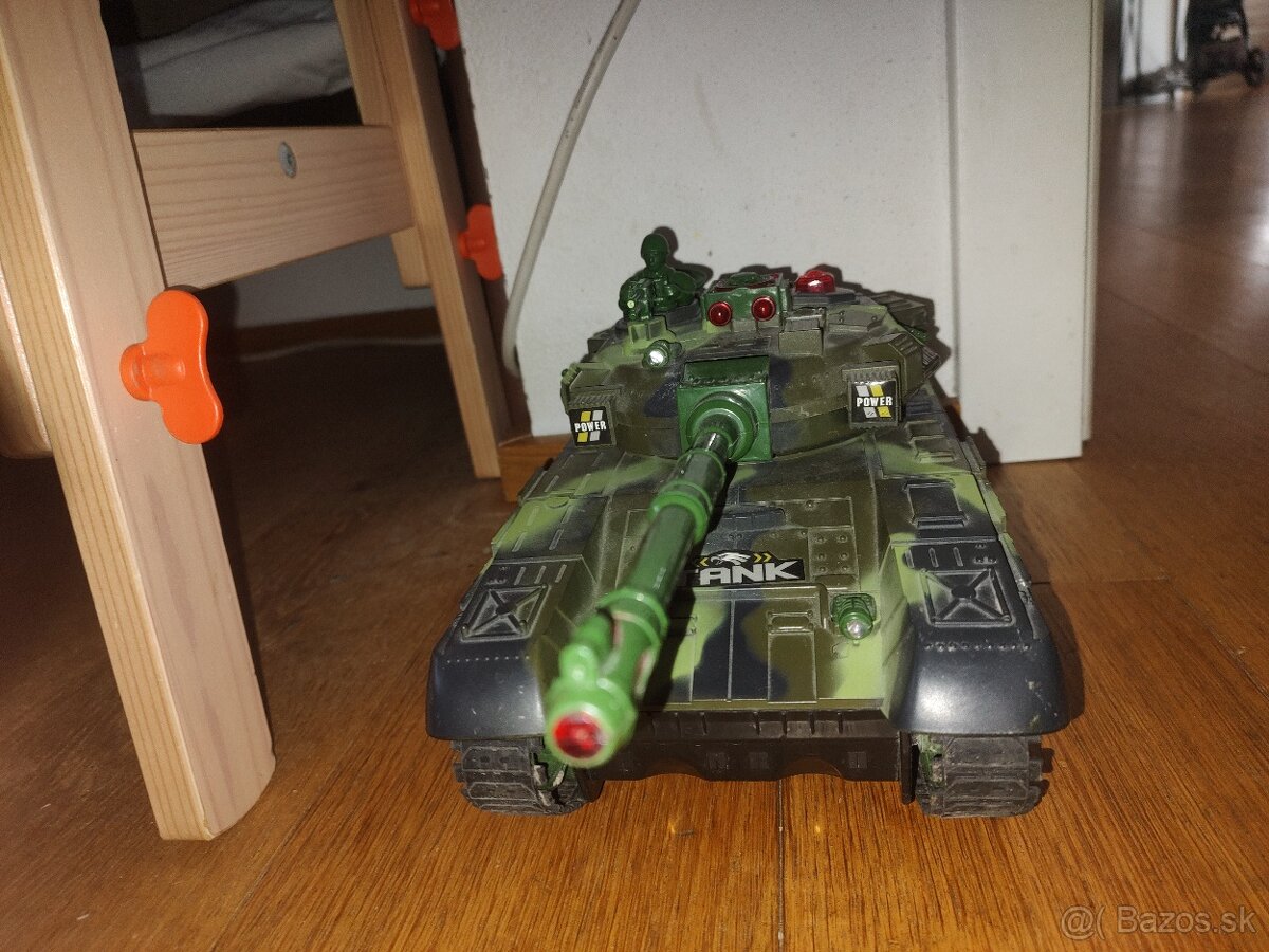 RC tank pre deti - 2