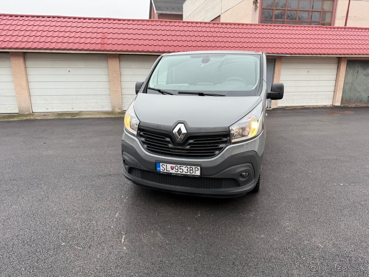 Renault Trafic - 2