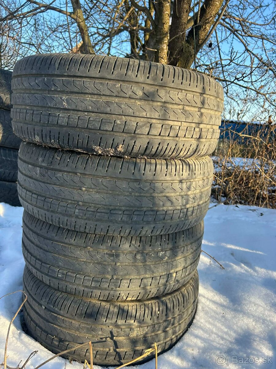 235/50r19 - 2