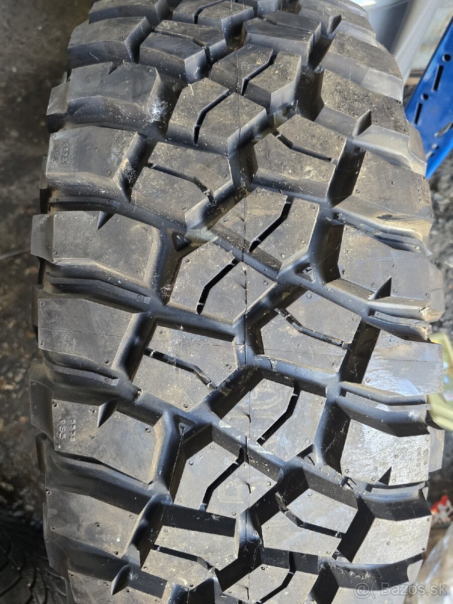 1KS nová 285/75R16 - 2