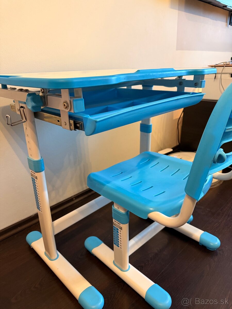 Rastúci stolik so stolickou - 2