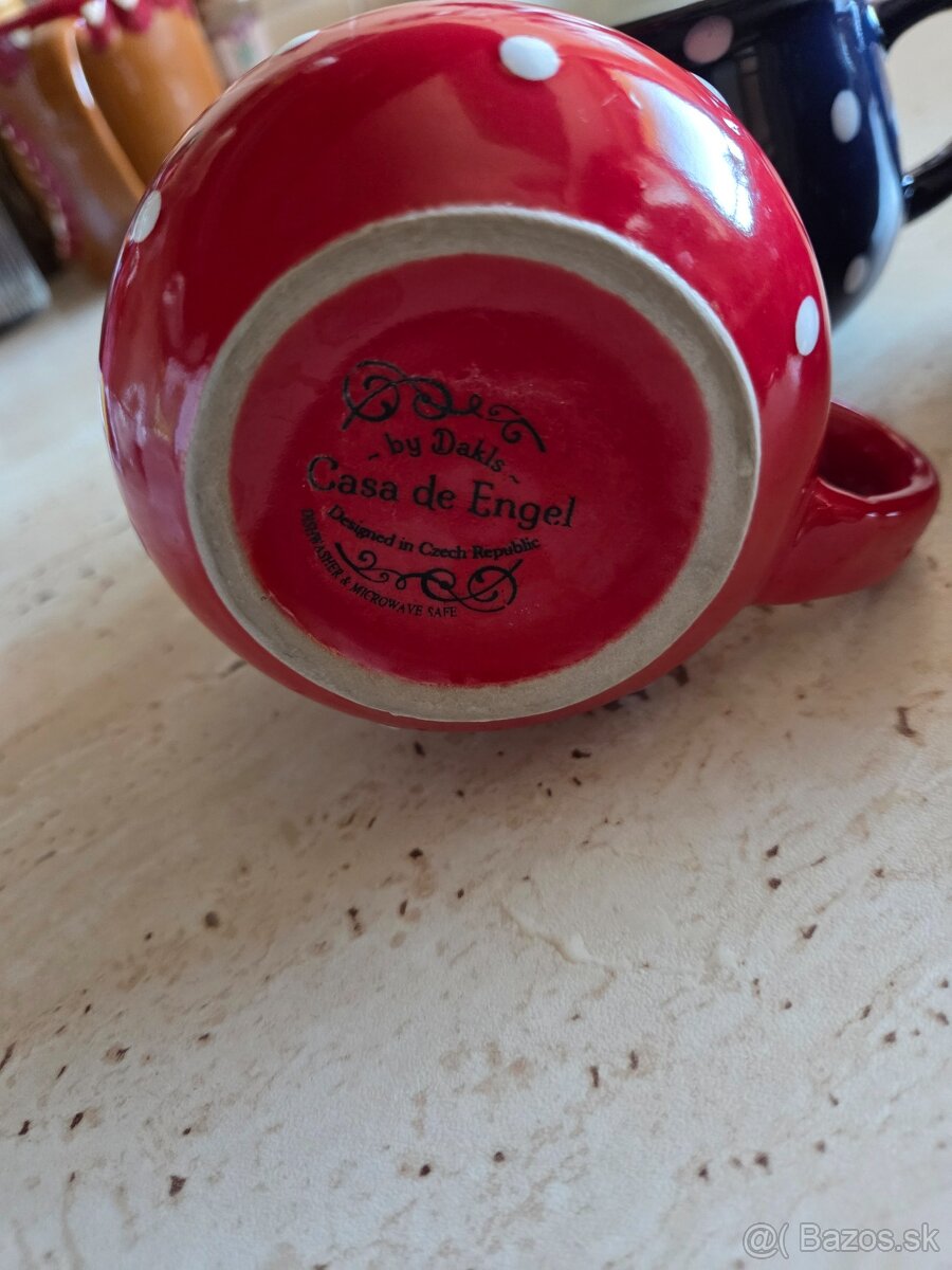 Kúpim--Dopyt- hrnčeky - 2