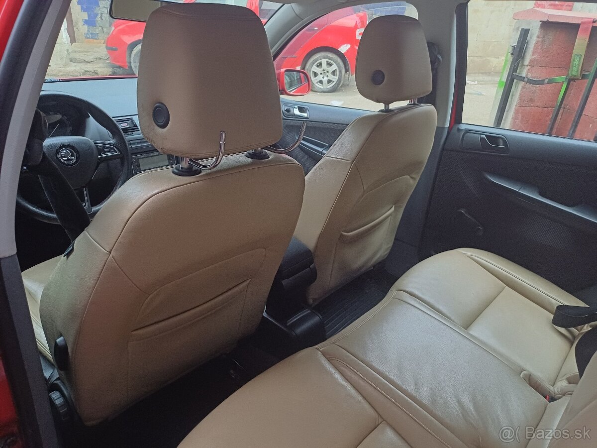 Kožené sedacky octavia 3 - 2