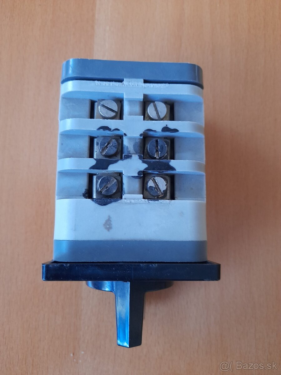 Predám prepínač - 2