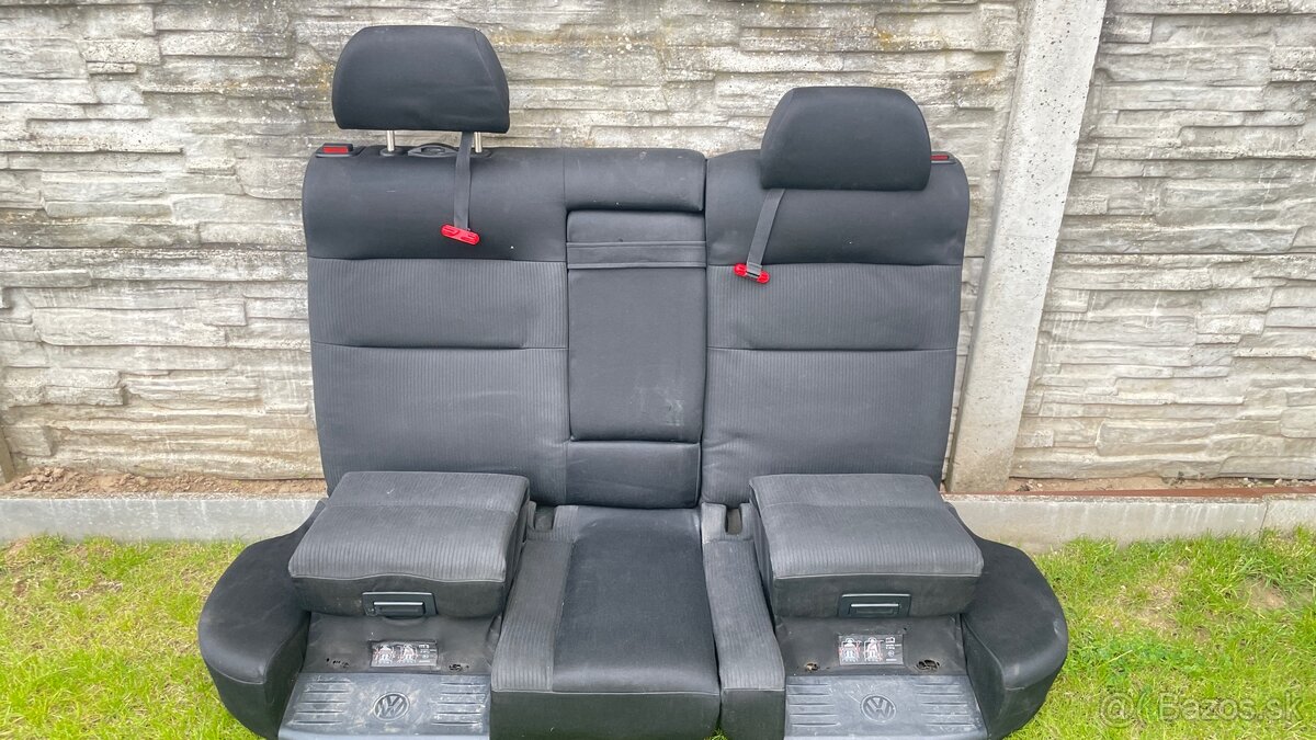 sedacky zadne passat b5.5 combi - 2