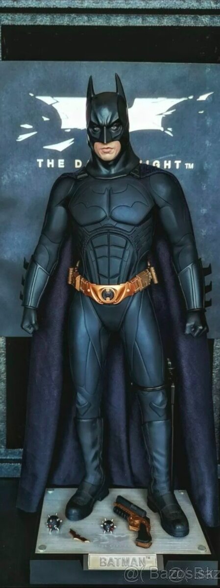 Predám Enterbay - Batman The Dark Knight 1:4 - 2