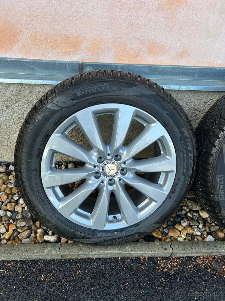Zimní kola Mercedes GLC 19 originál - 2