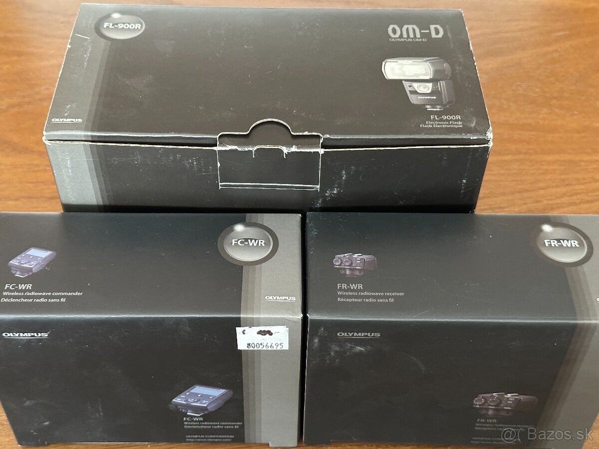 Set Olympus FL-900R, Olympus FC-WR, Olympus FR-WR - 2