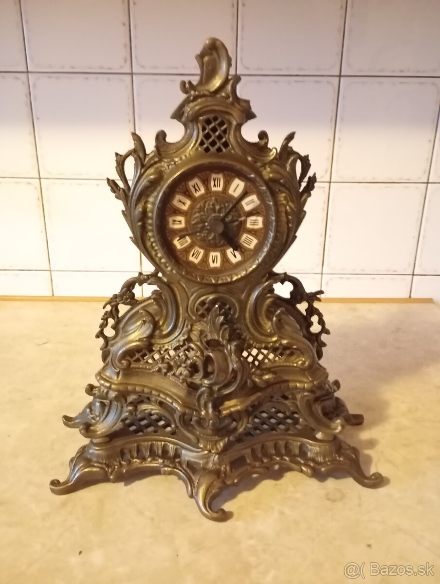 Predám pekné bronzové hodiny - 2