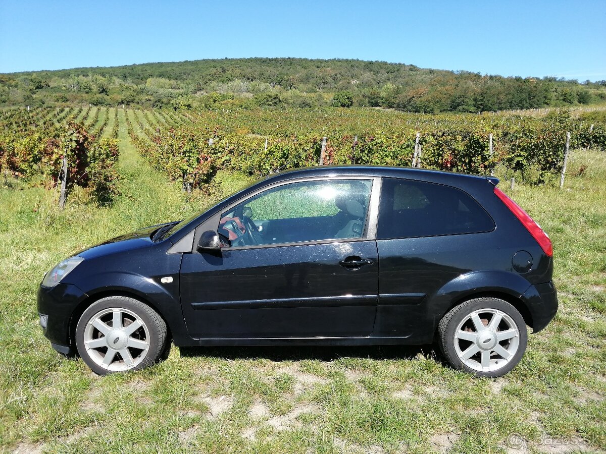 Ford Fiesta - automat - 2