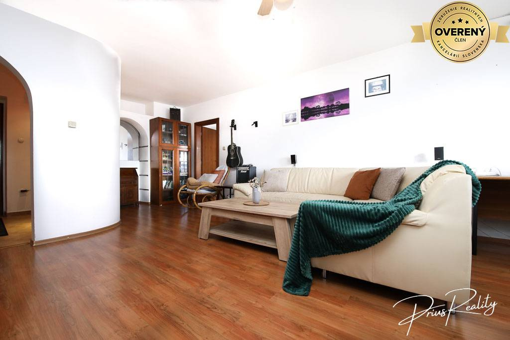 ZNÍŽENÁ CENA Veľkometrážny 3-izbový byt, 105m2, Trenčín - 2