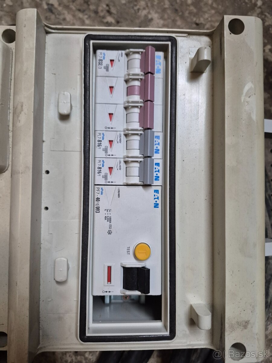 Rozvádzač elektrický . - 2