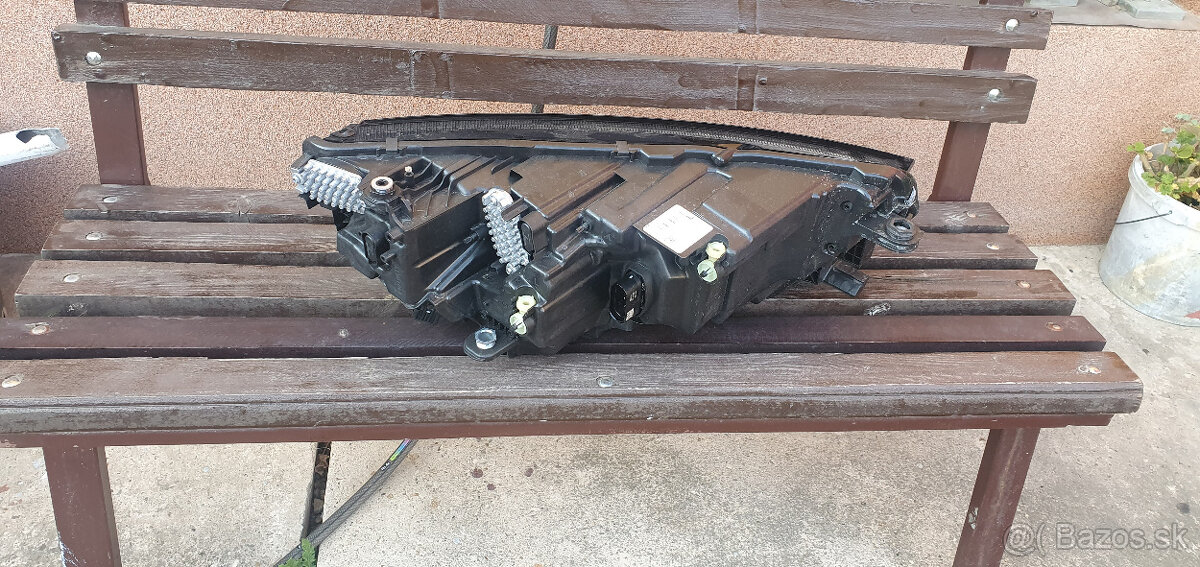 Ľ.svetlo octavia IV lift - 2