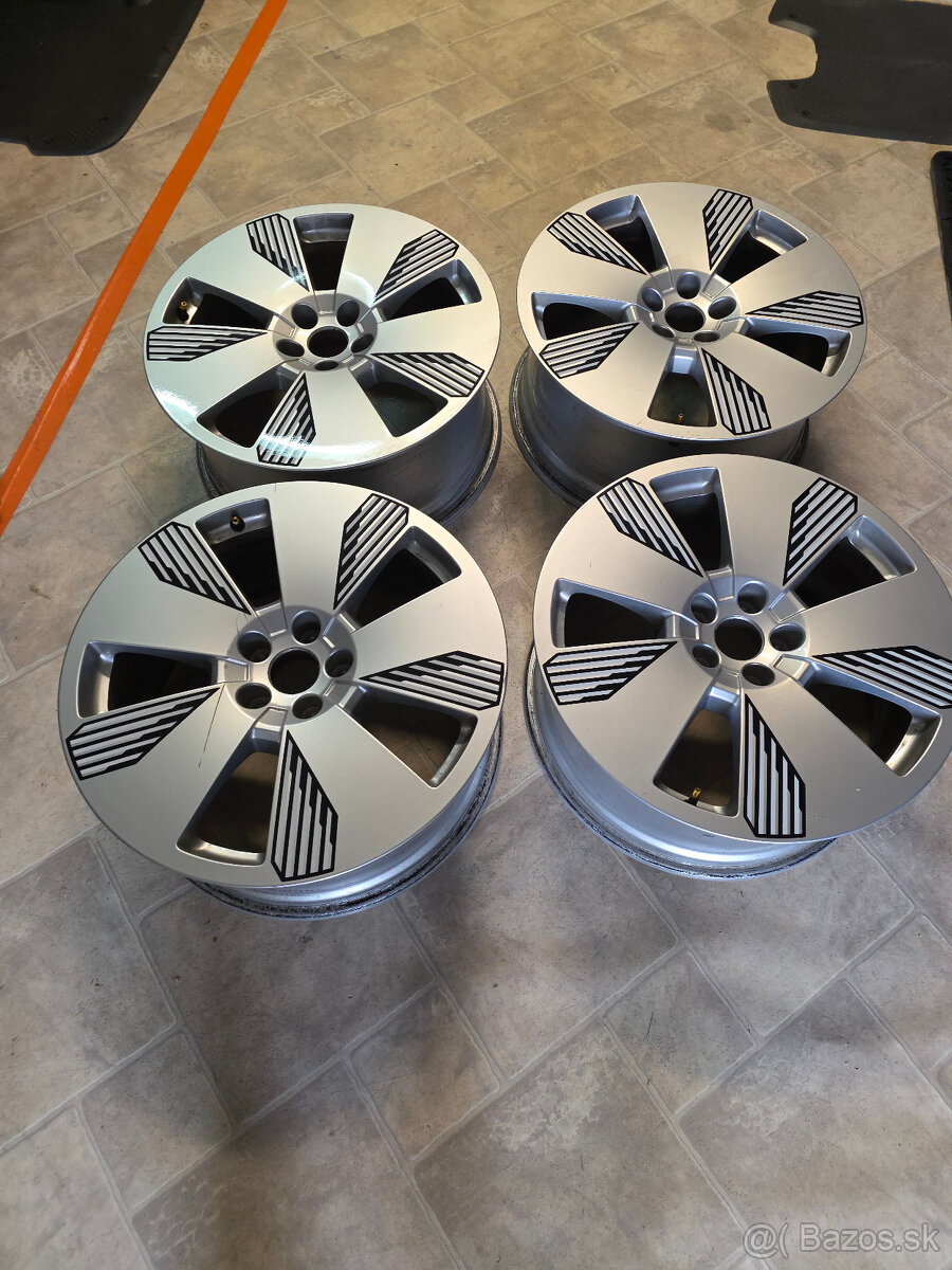 Audi E- Tron disky - 2