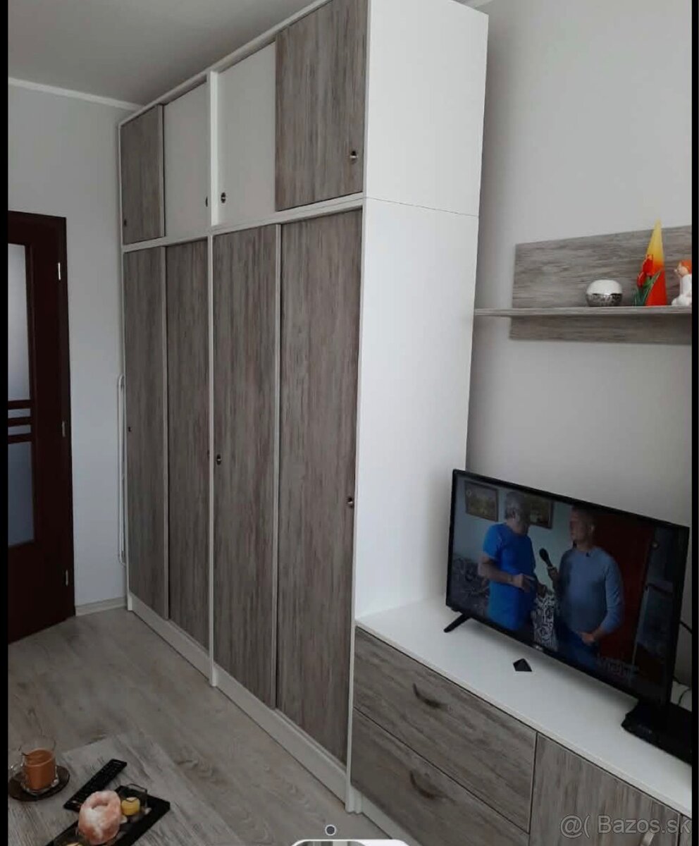 Nábytková zostava - 2