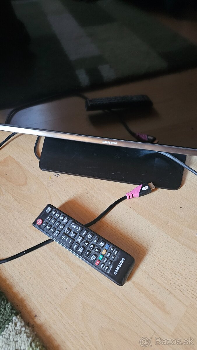 LCD televizor Samsung 80cm - 2