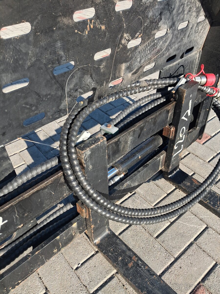 hydraulické pal.vidly - 2
