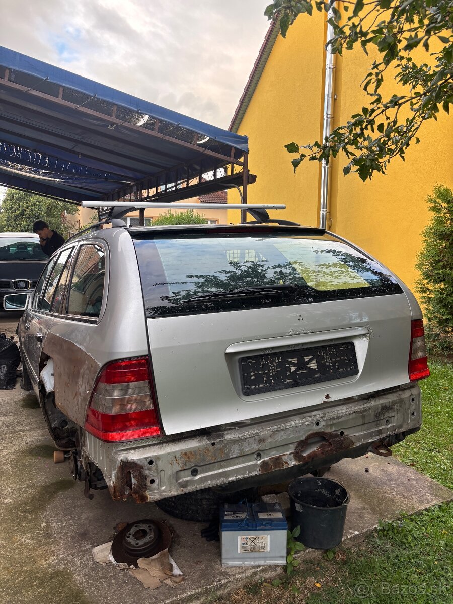 Mercedes benz w202 - 2