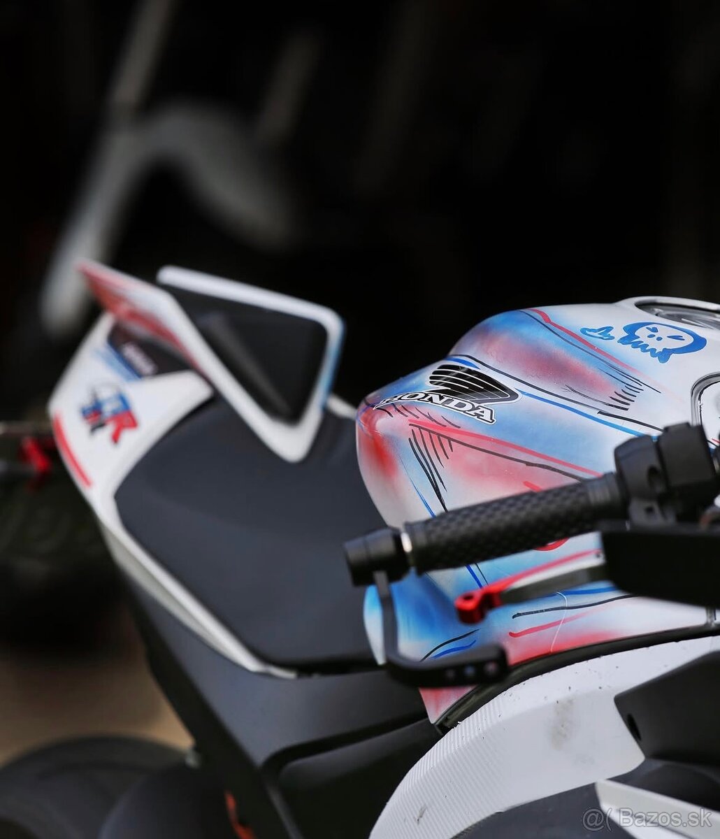 Aprilia RS 660 2023 - 2