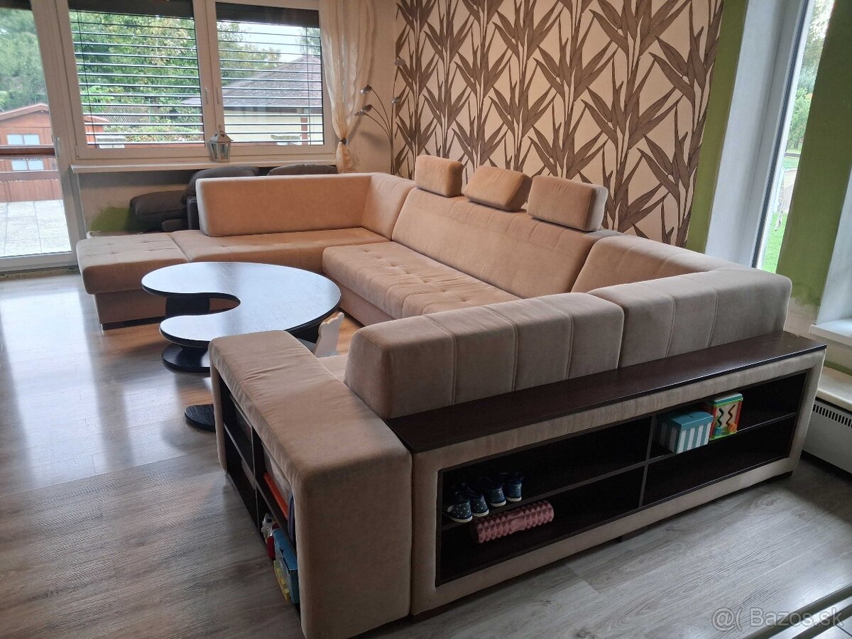 Sedacia suprava s konferencnym stolikom - 2