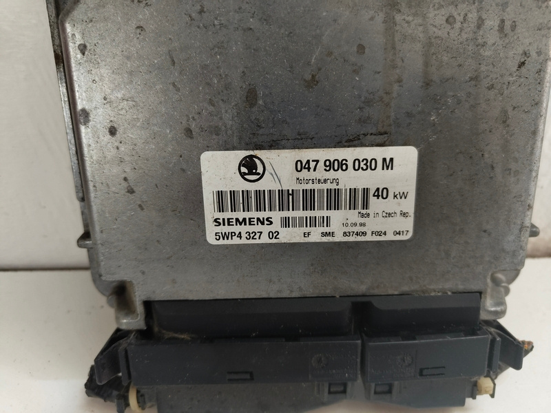 Riadiaca jednotka Skoda Felicia 1.3 047906030M 30€ - 2