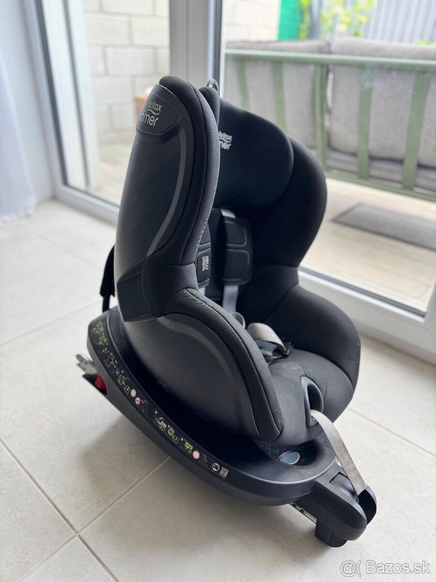 Britax Römer DUALFIX² R – ISOFIX, otočná 0–18 kg, Black - 2
