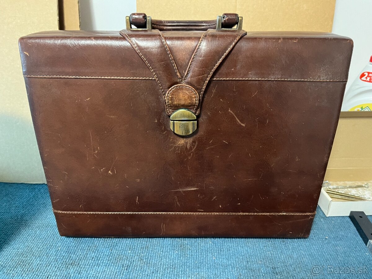 Predám kožený kufrík - 2