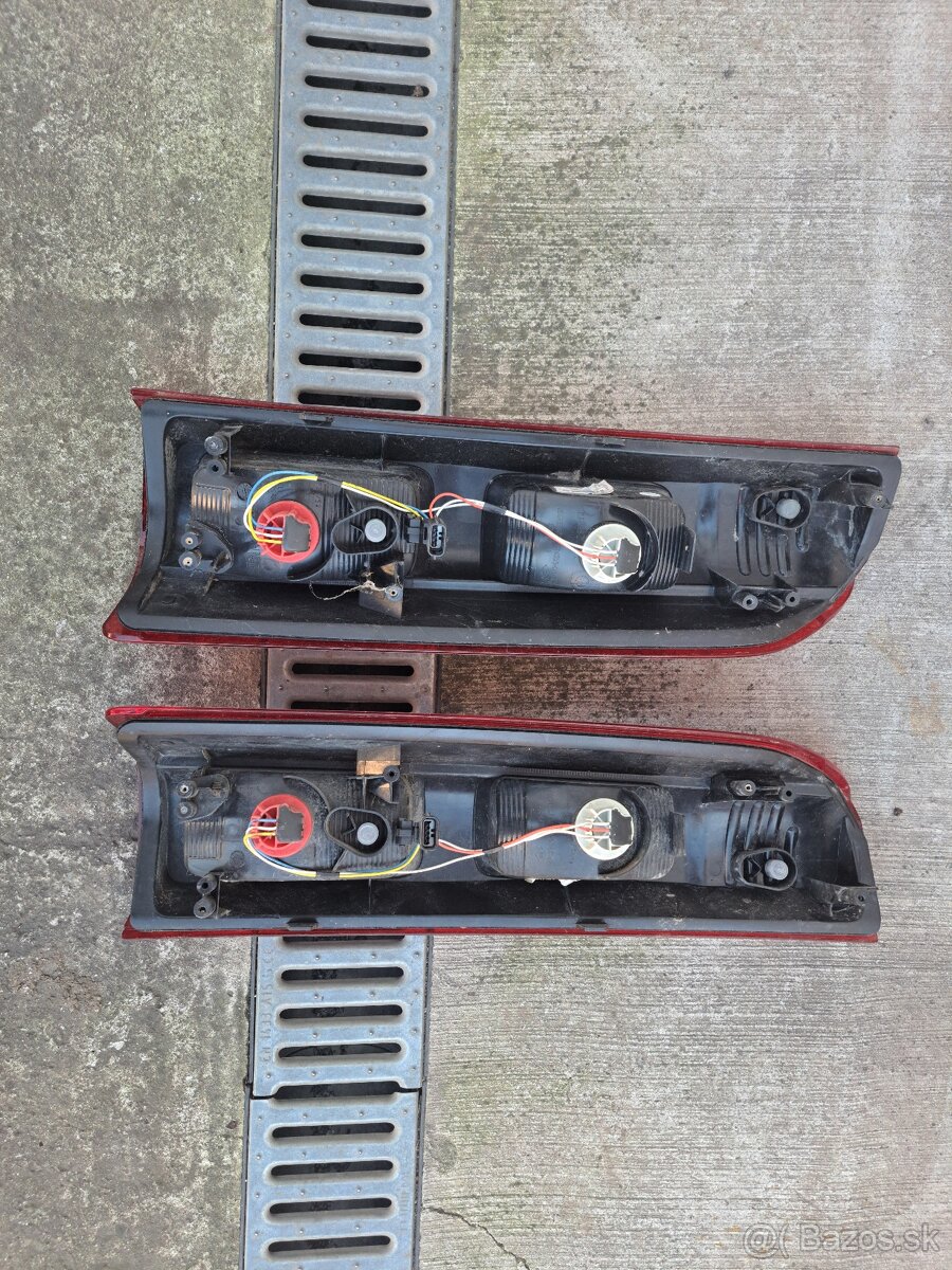 Zadne svetla opel vivaro B - 2