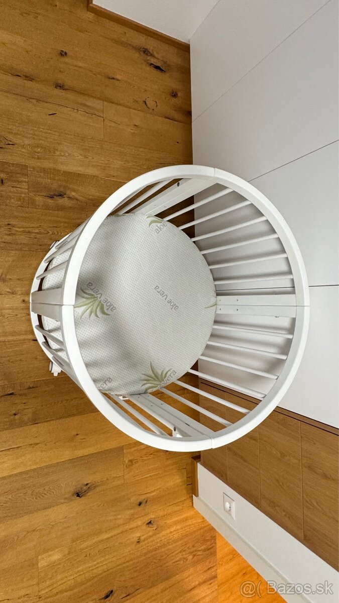 Predám rastúcu detskú postieľku Levin Felin (Ingvart) - 2